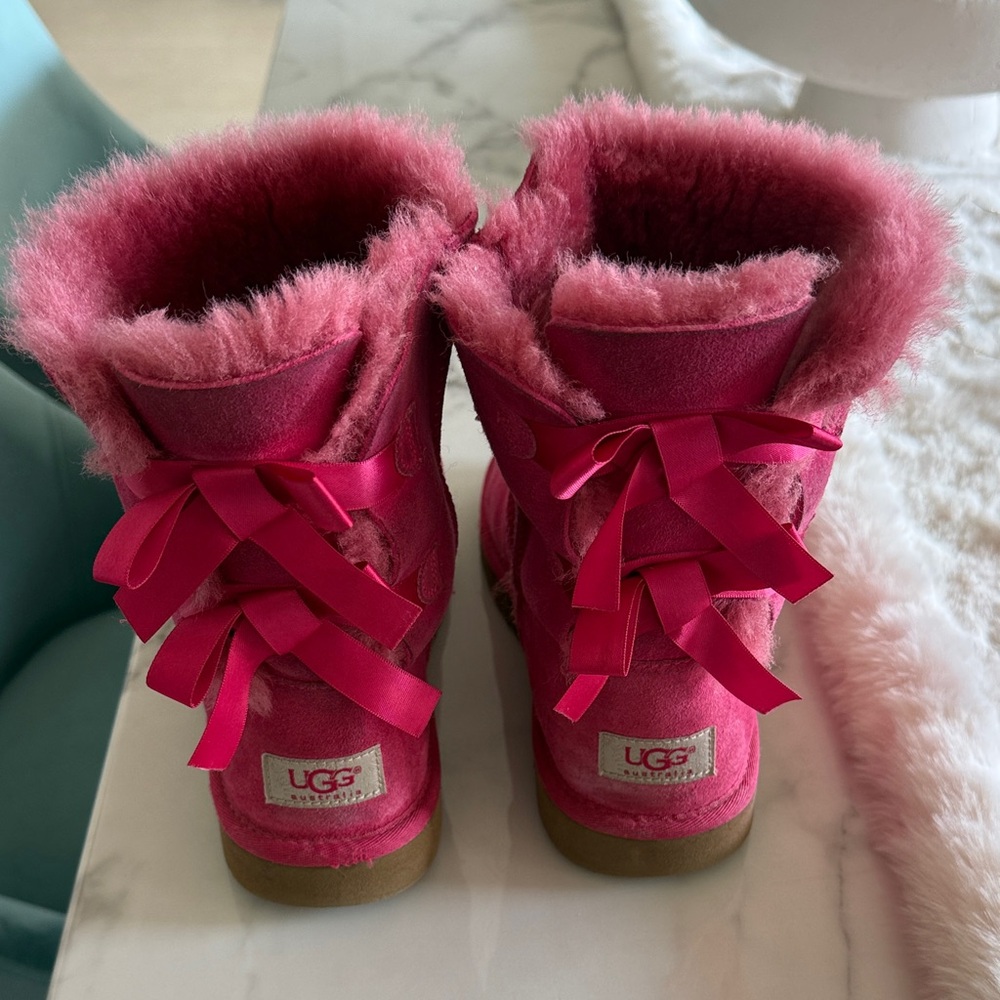 UGG Fuchsia Shearling Boots with Ribbon Accents